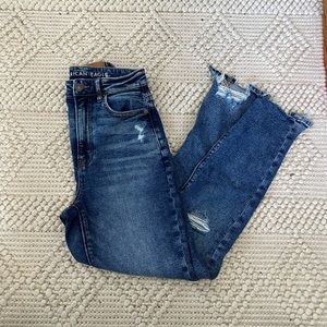 American Eagle Vintage Wash Mom Jean